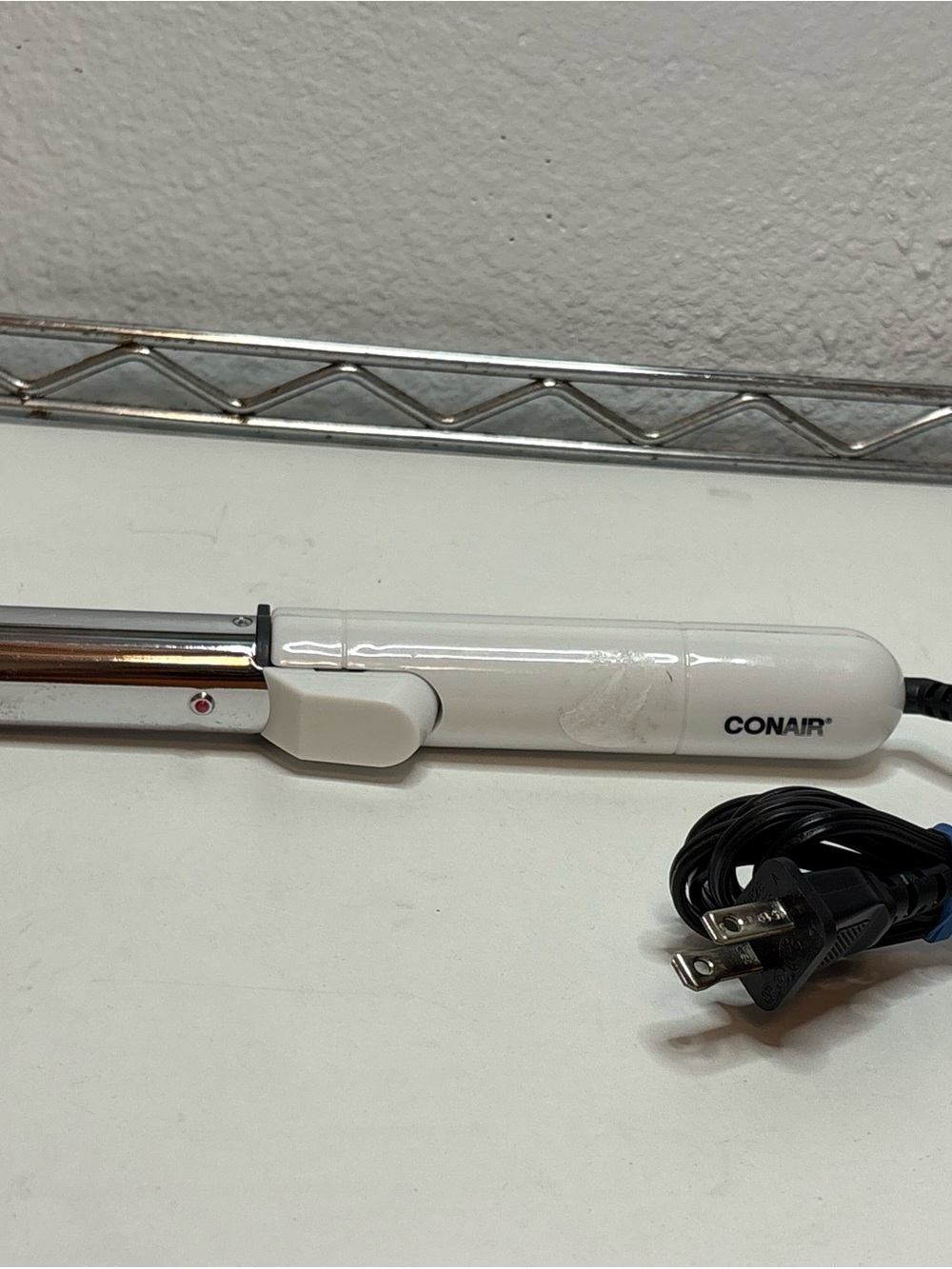 Conair White Ceramic Barrel Curling Iron
